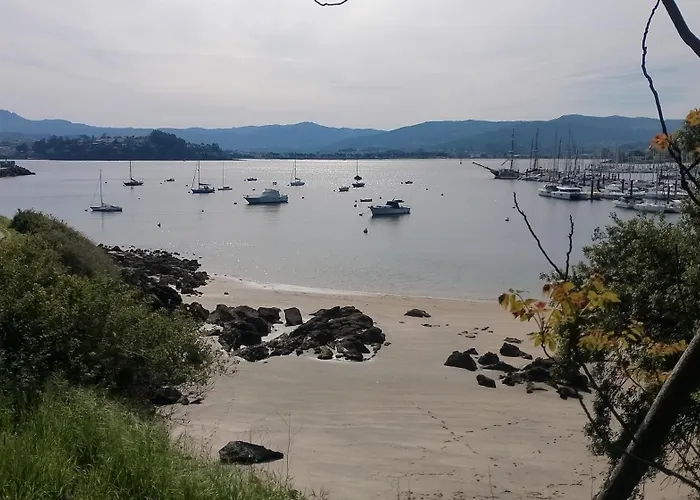 Casa Samil בית הארחה 3*